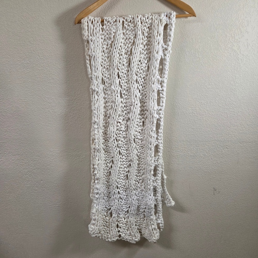 Hand Knit Chunky T-Shirt Yarn Shawl White Heavy Cable Knit Wrap 62x44 Boho